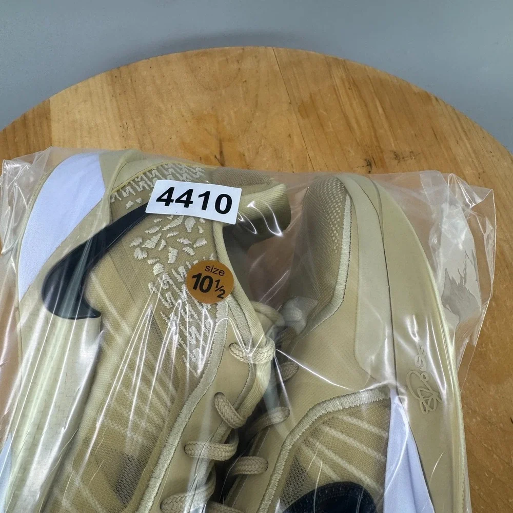 Womens 10.5 / Mens 9 - Nike Sabrina 2 TB Promo 'Team Gold' Basketball Shoes